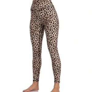 Colorfulkoala Leopard Leggings
